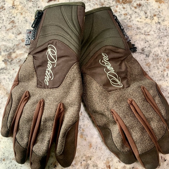 Dakine Ski/Board gloves - Picture 2 of 7